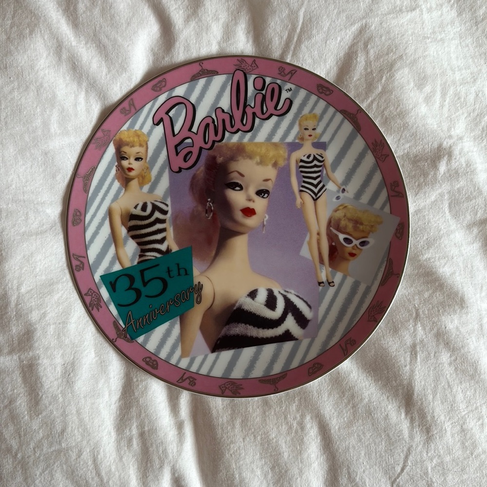 Barbie plate 1993